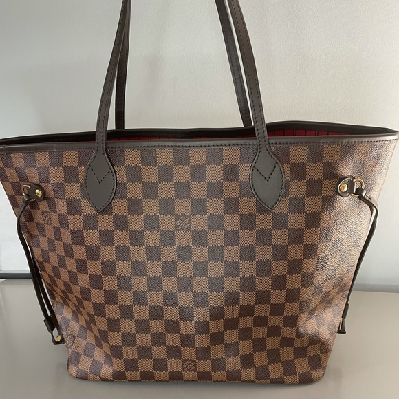 Louis Vuitton Handbags - Authentic Louis Vuitton neverfull MM